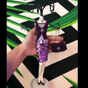 Vintage doll body jewelry holder rare!